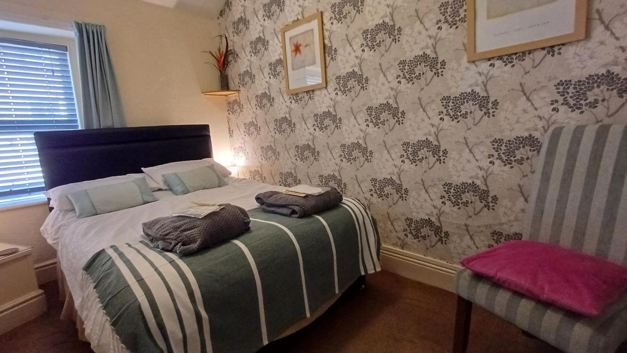 Morwenna Luxury Holiday Apartments Ландъндо Екстериор снимка