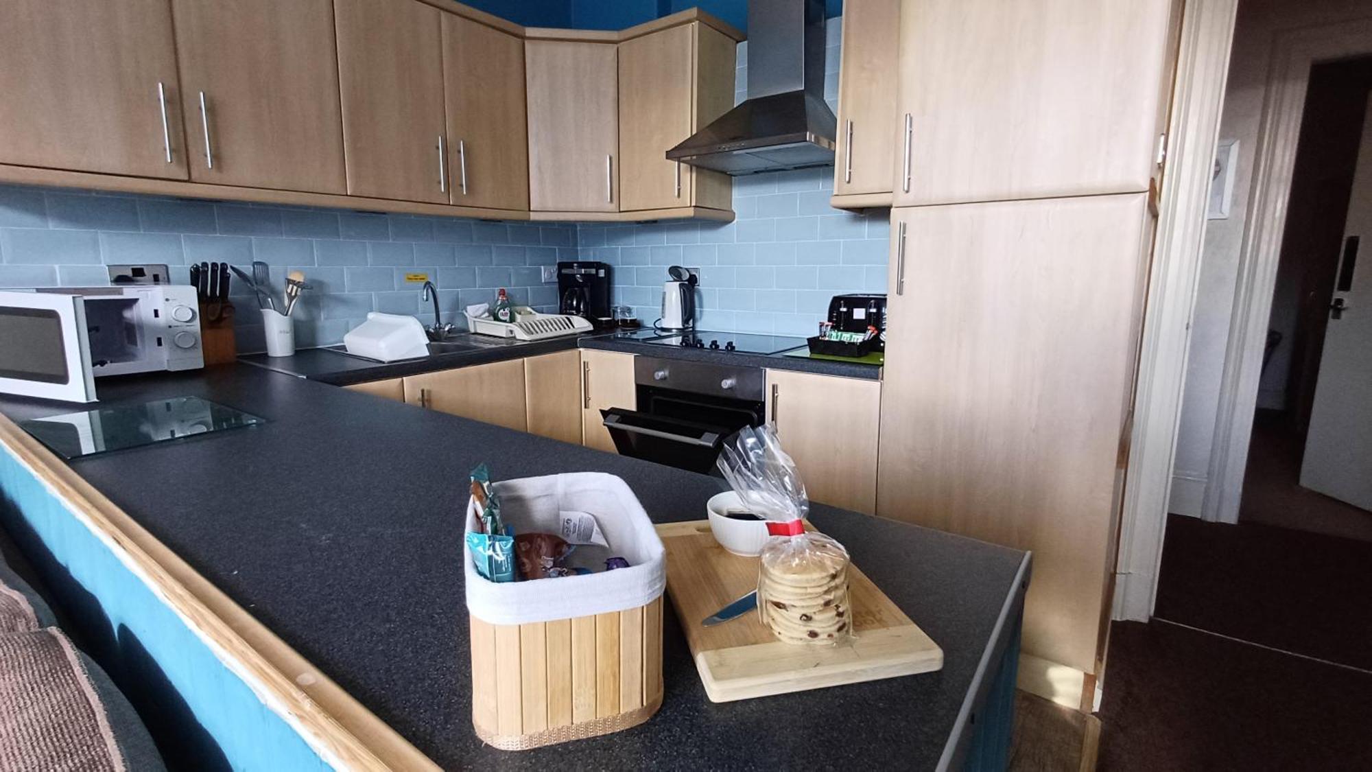 Morwenna Luxury Holiday Apartments Ландъндо Екстериор снимка